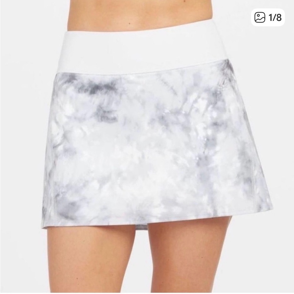 SPANX Get Moving Skort